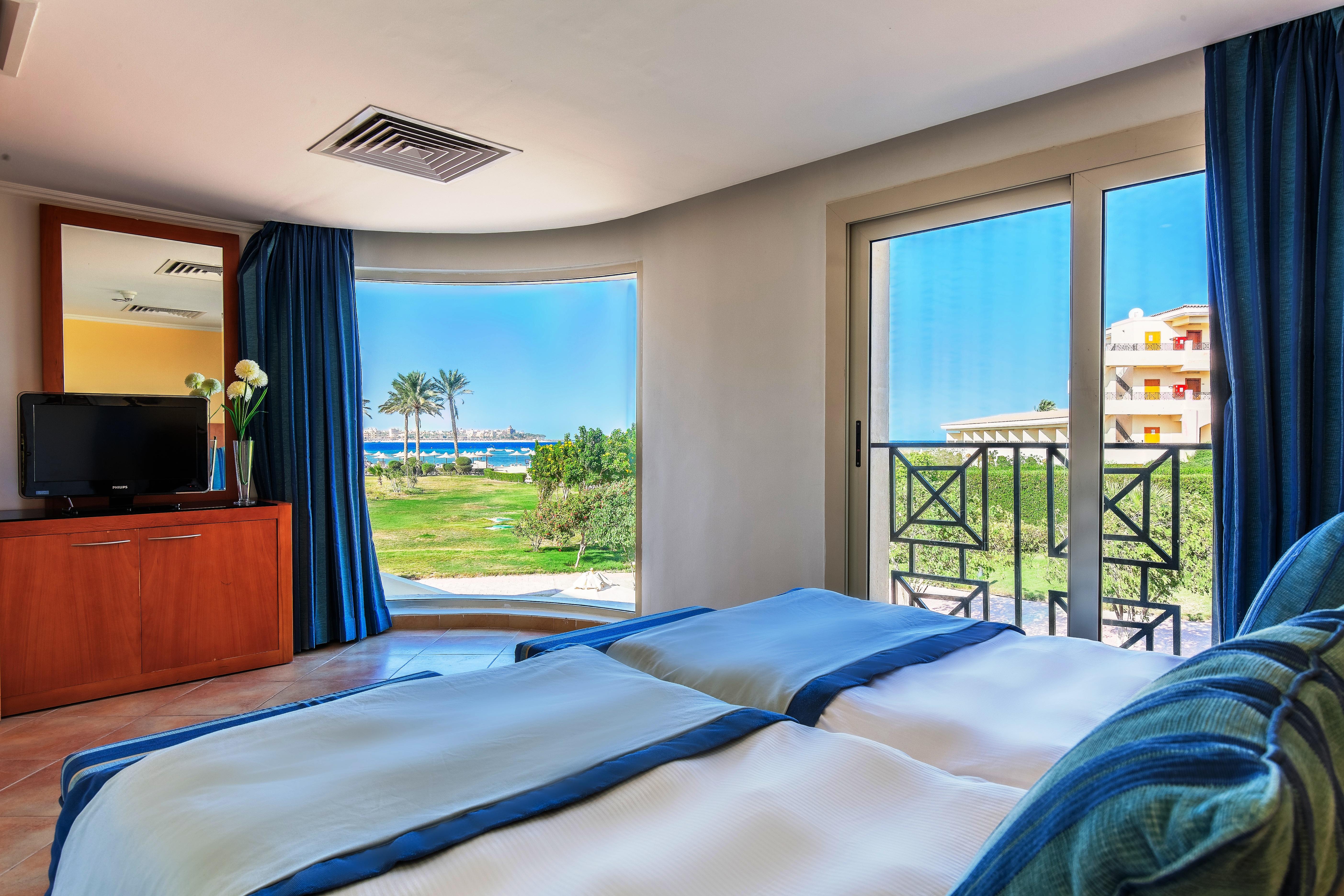Курортный комплекс Cleopatra Luxury Makadi Bay - Adults Only Хургада